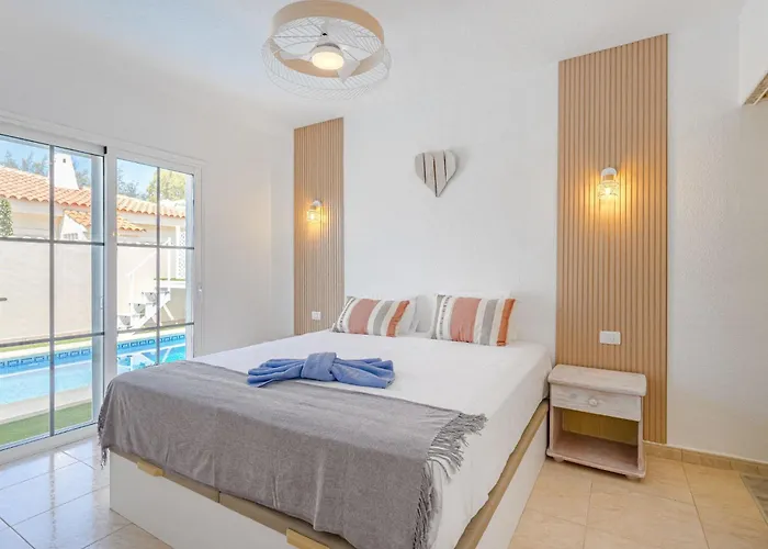 Mila Moon By Interhome