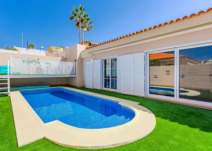 Mila Moon By Interhome